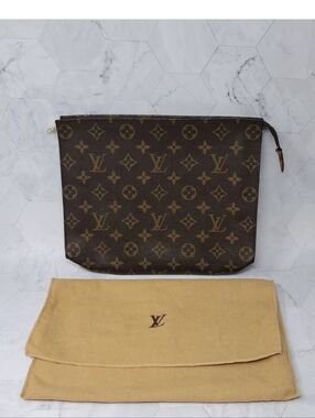 Louis Vuitton Monogram Makeup Bag or Clutch Brown Leather With Dust Bag  & COA